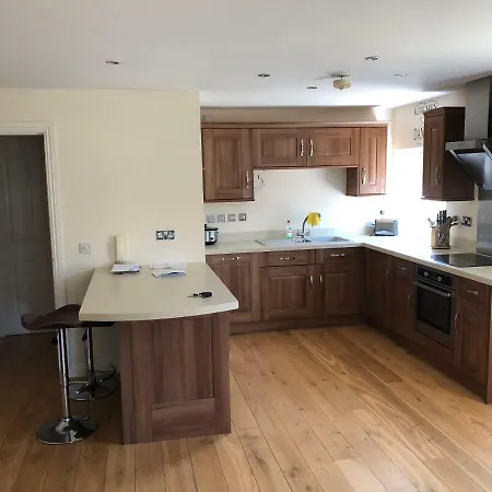 12 Cambridge Square Apartment